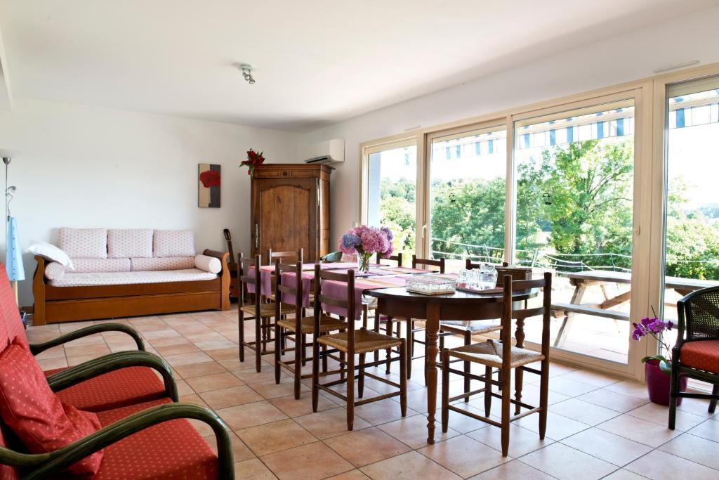 Chambres D'Hotes Relais Milord Estialescq Экстерьер фото